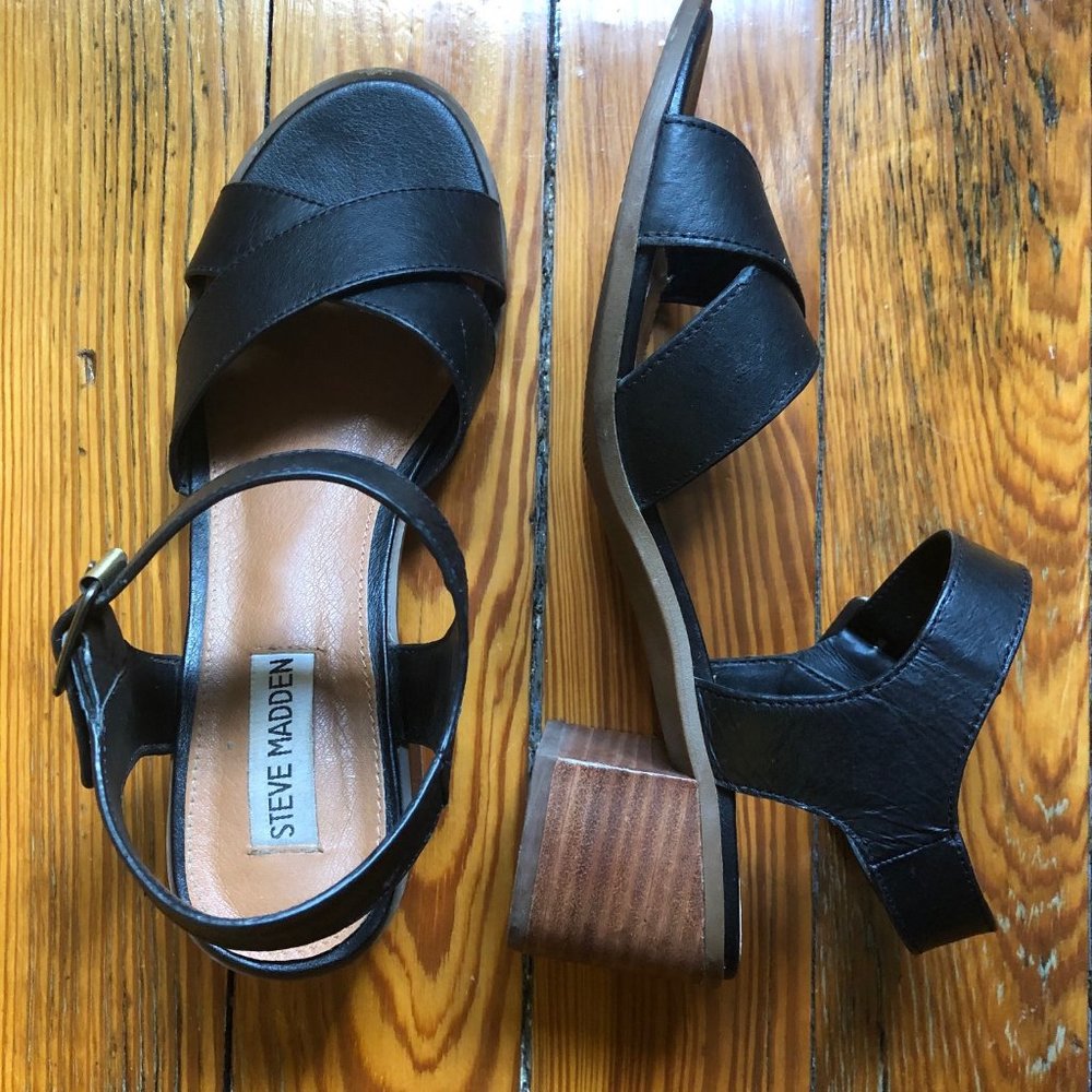 Steve Madden Rylen Black Sandals, Size 7.5